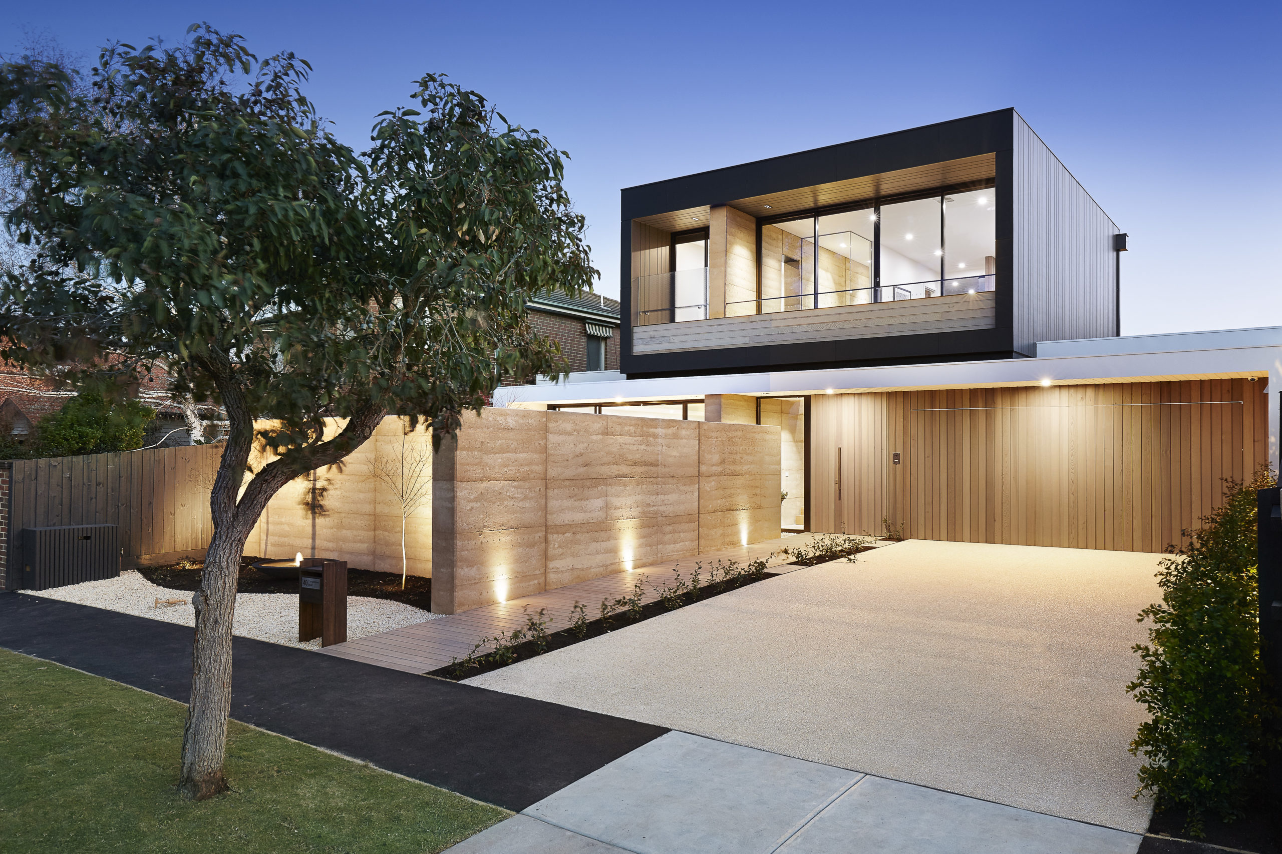 Modern two-story home Hilltop / Hale LUX. Denver Colorado luxury real estate company